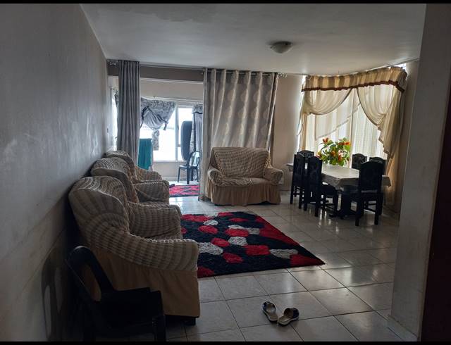 1 BEDROOM APARTMENT BLOCK FOR SALE IN ESPLANADE